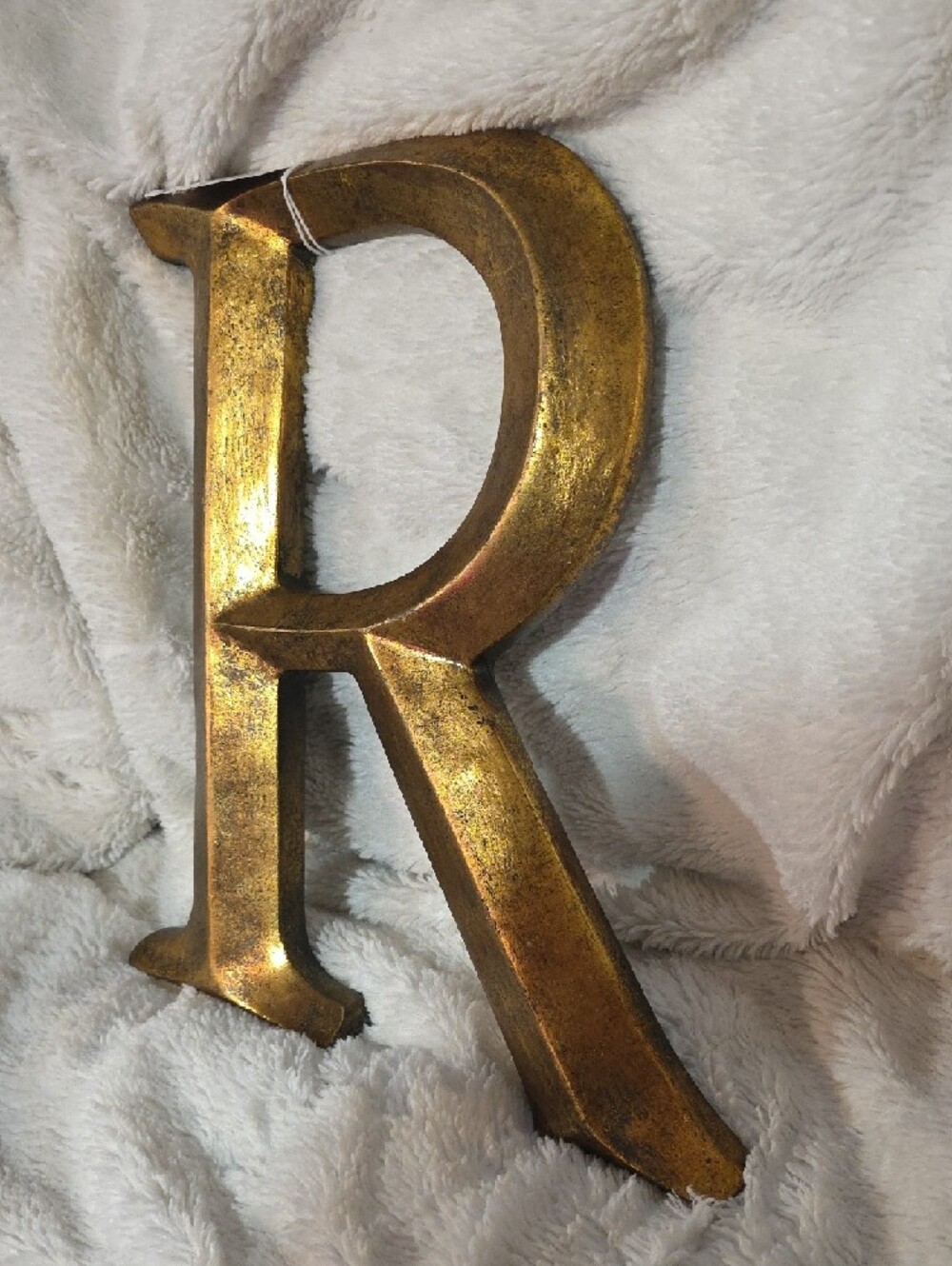 Decorative Metallic Letter R - Gold Finish - Picture 3 of 4